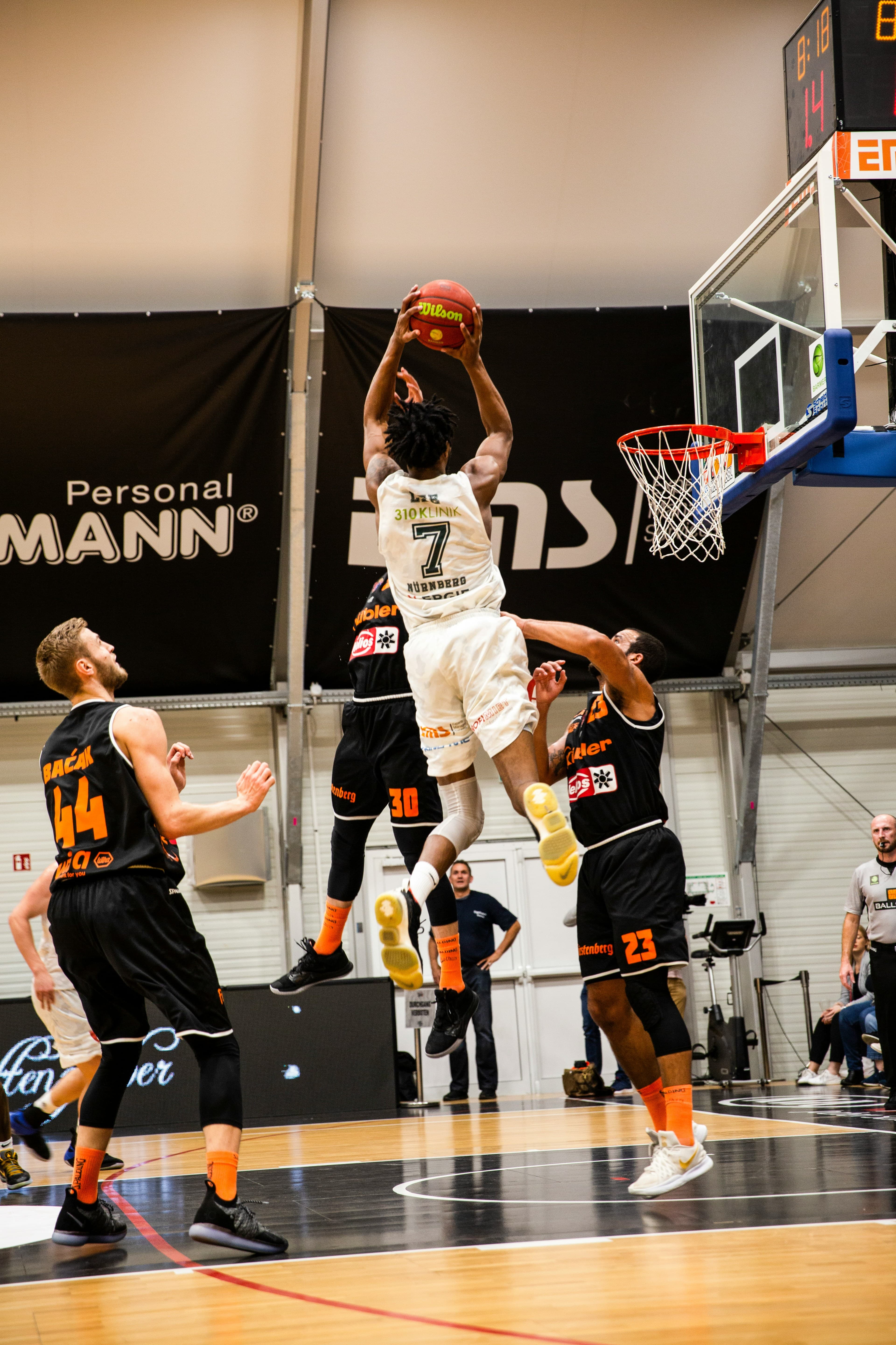 Application tournoi basket - scores live sur le terrain